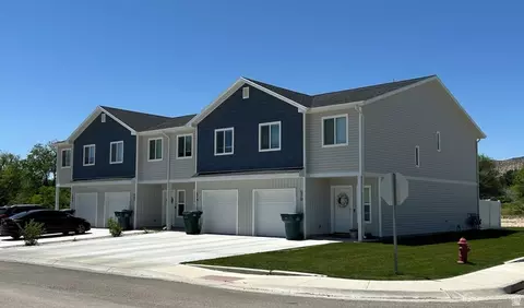 1567 W Partridge Dr S, Vernal, UT 84078