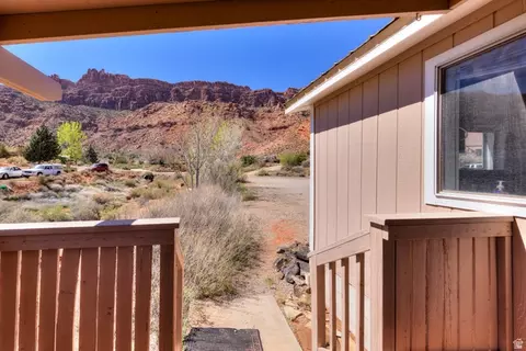 Exterior - 3453 Lemon Ln, Moab, UT 84532 photo 8 of 9