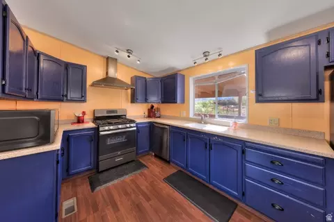 Kitchen - 3453 Lemon Ln, Moab, UT 84532 photo 2 of 2
