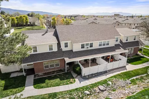 165 W Pheasantbrook Dr S, Centerville, UT 84014