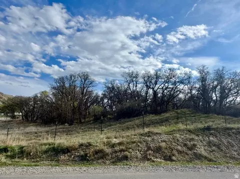 Undisclosed, Alpine, UT 84004