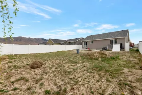Exterior - 1357 E Skip St, Eagle Mountain, UT 84005 photo 3 of 3