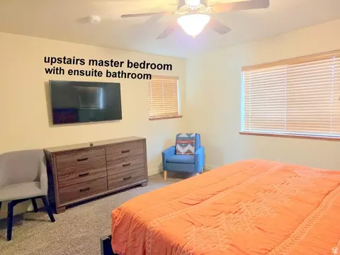 Bedroom - 10 Desert Wind Dr, Moab, UT 84532 photo 4 of 6
