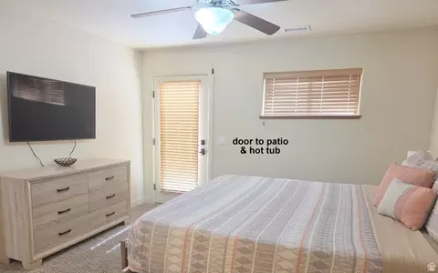Bedroom - 10 Desert Wind Dr, Moab, UT 84532 photo 3 of 6