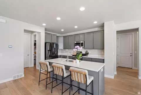 Kitchen - 3233 W 2500 N, Clinton, UT 84015 photo 1 of 2