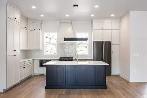 Kitchen - 372 W Ascent Dr #261, Hideout, UT 84036 photo 1 of 4