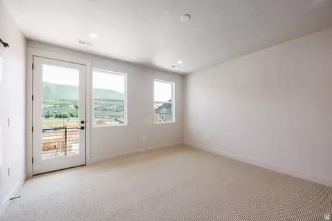 Bedroom - 372 W Ascent Dr #261, Hideout, UT 84036 photo 3 of 5