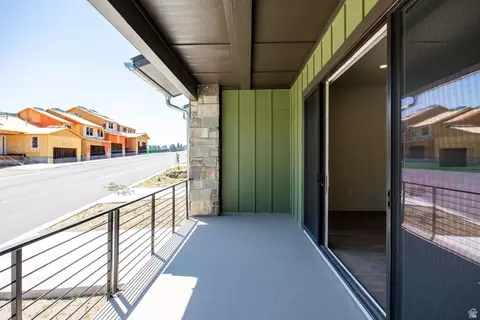 Exterior - 372 W Ascent Dr #261, Hideout, UT 84036 photo 7 of 10