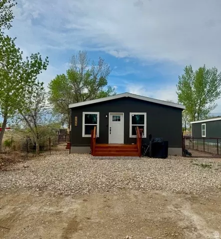 155 W 200 N, Myton, UT 84052