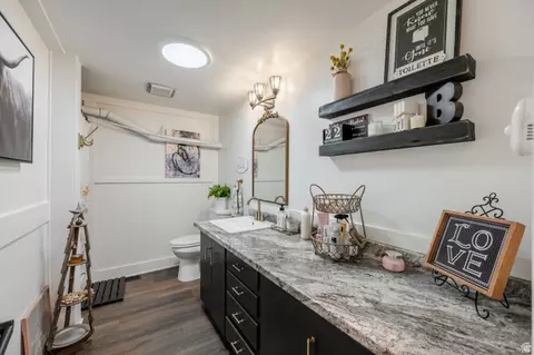 Bath - 3043 N Bannock Dr E, Provo, UT 84604 photo 3 of 3