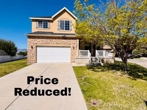 449 E Apple Blossom Dr, Pleasant Grove, UT 84062