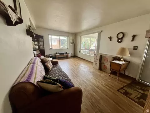 Living - 384 Tusher St, Moab, UT 84532 photo 2 of 4