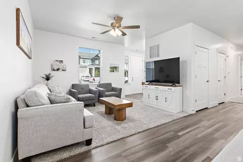 Living - 4735 S Alder Dr #F101, Mapleton, UT 84664 photo 1 of 2