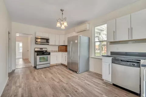 Kitchen - 8831 S 400 E, Sandy, UT 84070 photo 4 of 4
