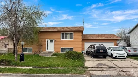 Exterior - 959 Three Point Ave, Logan, UT 84321 photo 2 of 5