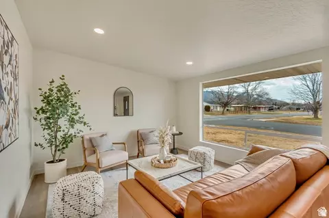 850 N 744 E, Ogden, UT 84404