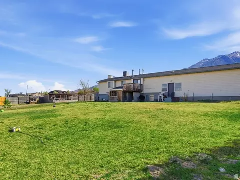 Exterior - 470 S 200 W, Mona, UT 84645 photo 2 of 3