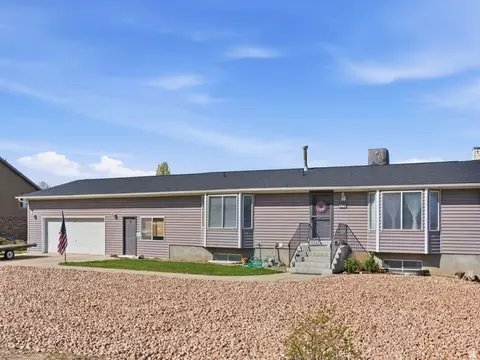 Exterior - 470 S 200 W, Mona, UT 84645 photo 1 of 3