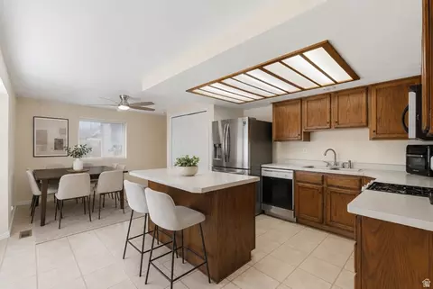 Kitchen - 470 S 200 W, Mona, UT 84645 photo 2 of 2