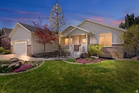 1743 N 400 W, North Ogden, UT 84414