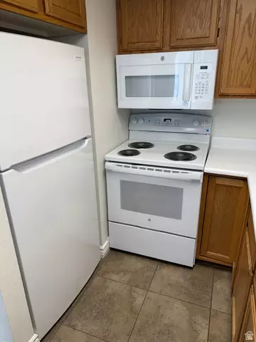 Kitchen - 747 S Hanover Dr, Orem, UT 84058 photo 4 of 4