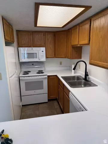Kitchen - 747 S Hanover Dr, Orem, UT 84058 photo 1 of 4