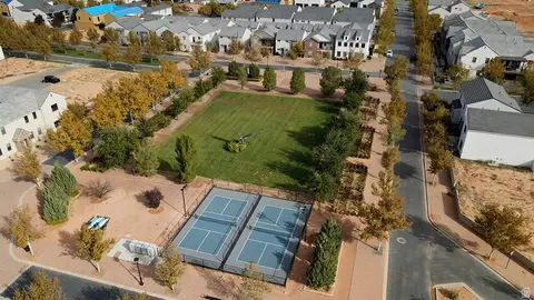 Undisclosed, Hurricane, UT 84737 photo 10