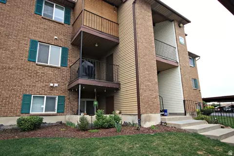 4114 S Oak Meadows Dr W #20, Salt Lake City, UT 84123