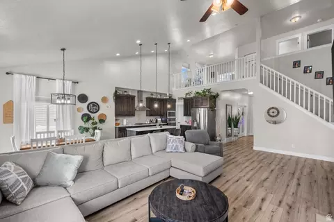 Entry Way - 1085 N Coachman Ln, Spanish Fork, UT 84660 photo 1 of 1