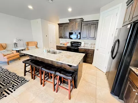 Kitchen - 4154 E Torrey Pines Dr, Washington, UT 84780 photo 1 of 3