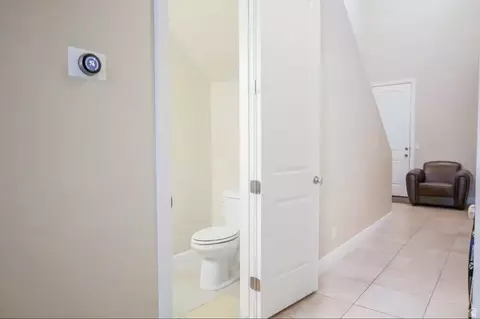 Entry Way - 4154 E Torrey Pines Dr, Washington, UT 84780 photo 2 of 4