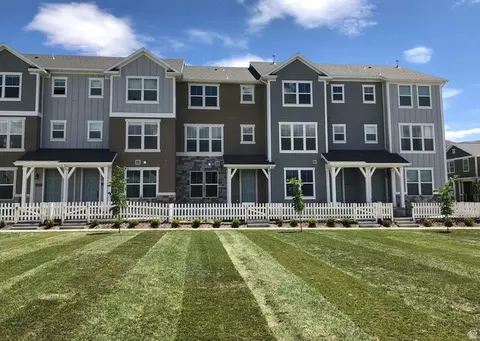 14878 S Echo Canyon Ln, Bluffdale, UT 84065