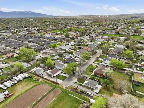 3157 S Elmer W, Magna, UT 84044