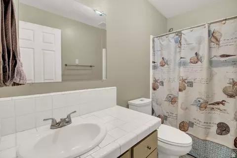Bath - 2068 N 1600 E, Logan, UT 84341 photo 2 of 3