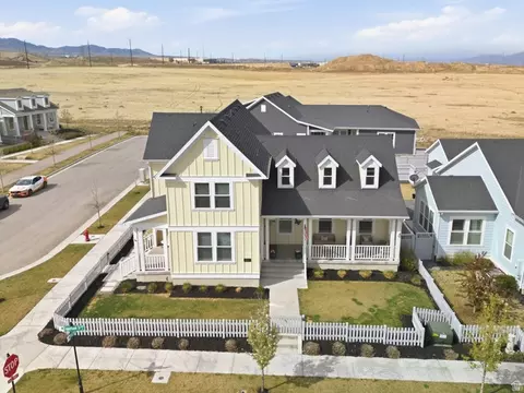 6284 W Copper Hawk Dr, South Jordan, UT 84009