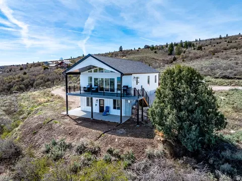 831 W Sunrise Cir #24, Garden City, UT 84028