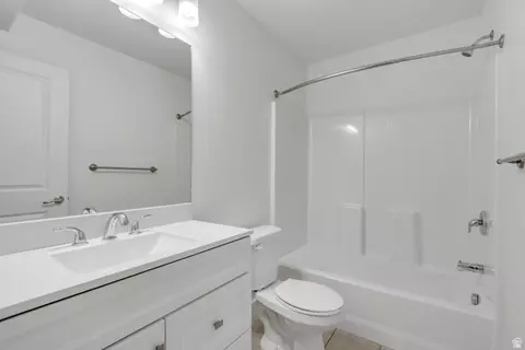 Bath - 1913 S 1030 W, Orem, UT 84058 photo 3 of 5
