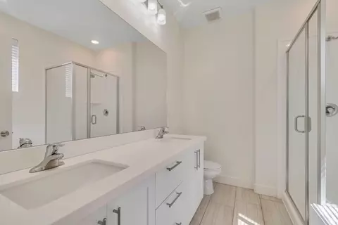 Bath - 1913 S 1030 W, Orem, UT 84058 photo 4 of 5