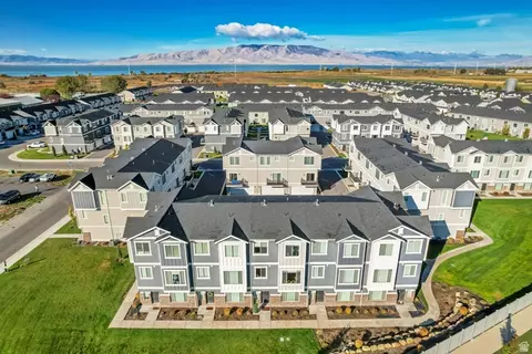 View/Area - 1913 S 1030 W, Orem, UT 84058 photo 7 of 19