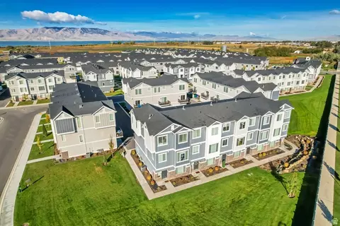 View/Area - 1913 S 1030 W, Orem, UT 84058 photo 5 of 19