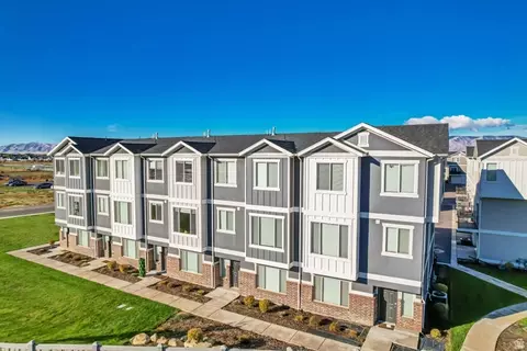 Exterior - 1913 S 1030 W, Orem, UT 84058 photo 1 of 10