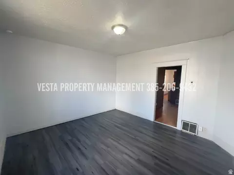Living - 471 E 22nd St S, Ogden, UT 84401 photo 1 of 2