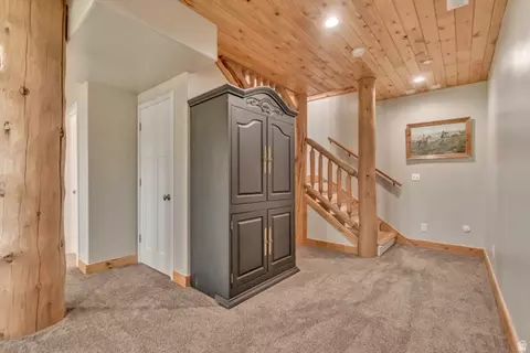 Entry Way - 17029 S Alta Dr, Spanish Fork, UT 84660 photo 2 of 3