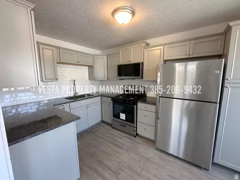 Kitchen - 477 E 22 Nd St N, Ogden, UT 84401 photo 3 of 5