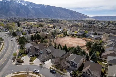 View/Area - 1456 E Firelight Way S, Sandy, UT 84092 photo 2 of 2