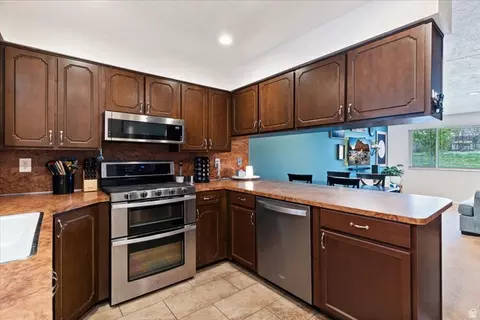 Kitchen - 2607 N 100 W, Sunset, UT 84015 photo 3 of 3