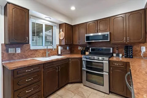 Kitchen - 2607 N 100 W, Sunset, UT 84015 photo 2 of 3