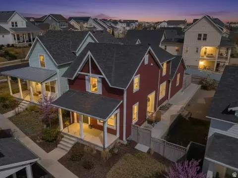 10737 S Lake Terrace Ave, South Jordan, UT 84009