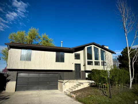 8888 S Renegade Rd, Sandy, UT 84093