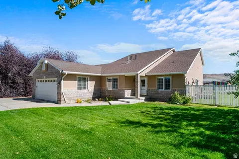 1465 Hallam Rd S, Francis, UT 84036